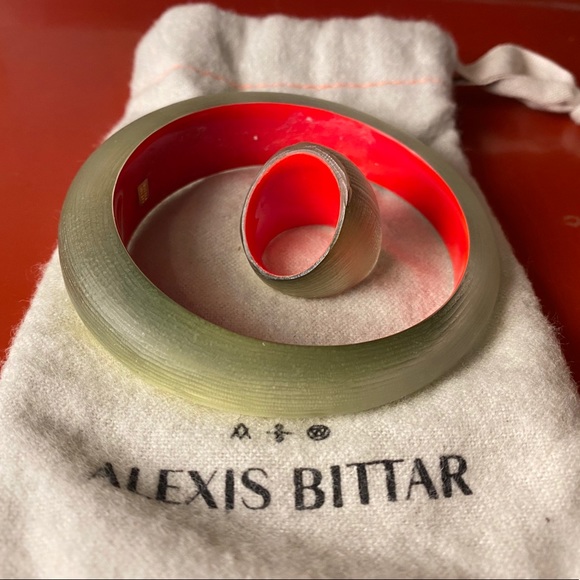 Alexis Bittar Gold/Red Lucite Ring and Bangle - Picture 4 of 8